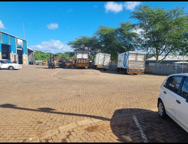 663M² WAREHOUSE FOR SALE IN KULEKA